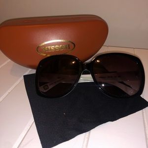 Missoni Sunglasses w Case and Dust cloth